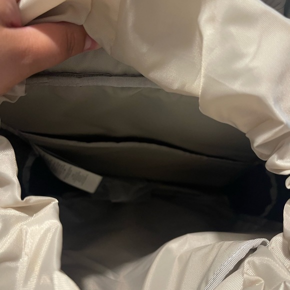 Patagonia Backpack - Picture 7 of 8